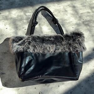 Stunning Black Leather Grey Fur Purse Shoulder Bag